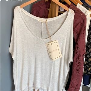 Creme Josh Brown tunic
